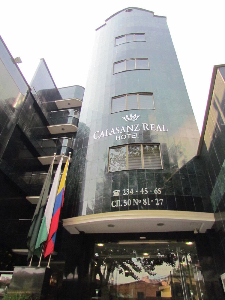 Hotel Calasanz Real Medellín Buitenkant foto