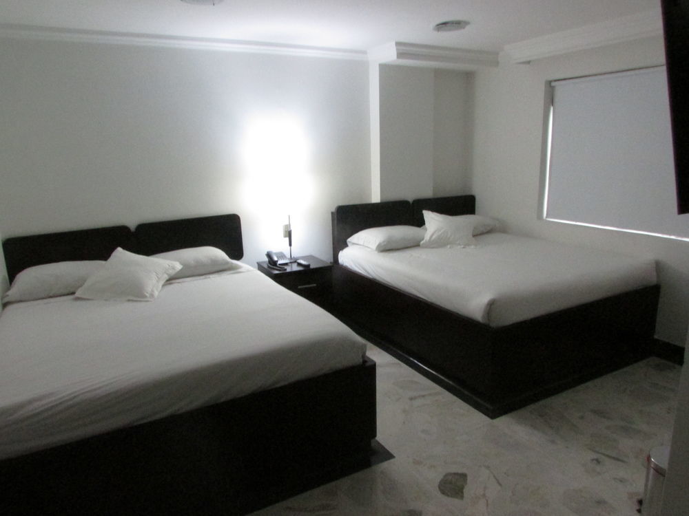 Hotel Calasanz Real Medellín Buitenkant foto