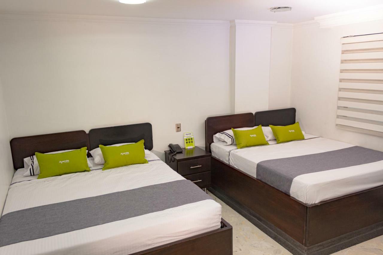 Hotel Calasanz Real Medellín Buitenkant foto